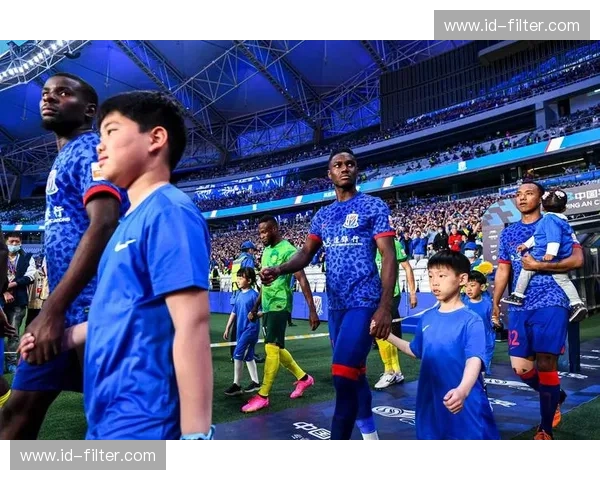 蓝绿激荡二十载：申花与现代，那场永不落幕的京沪双城记